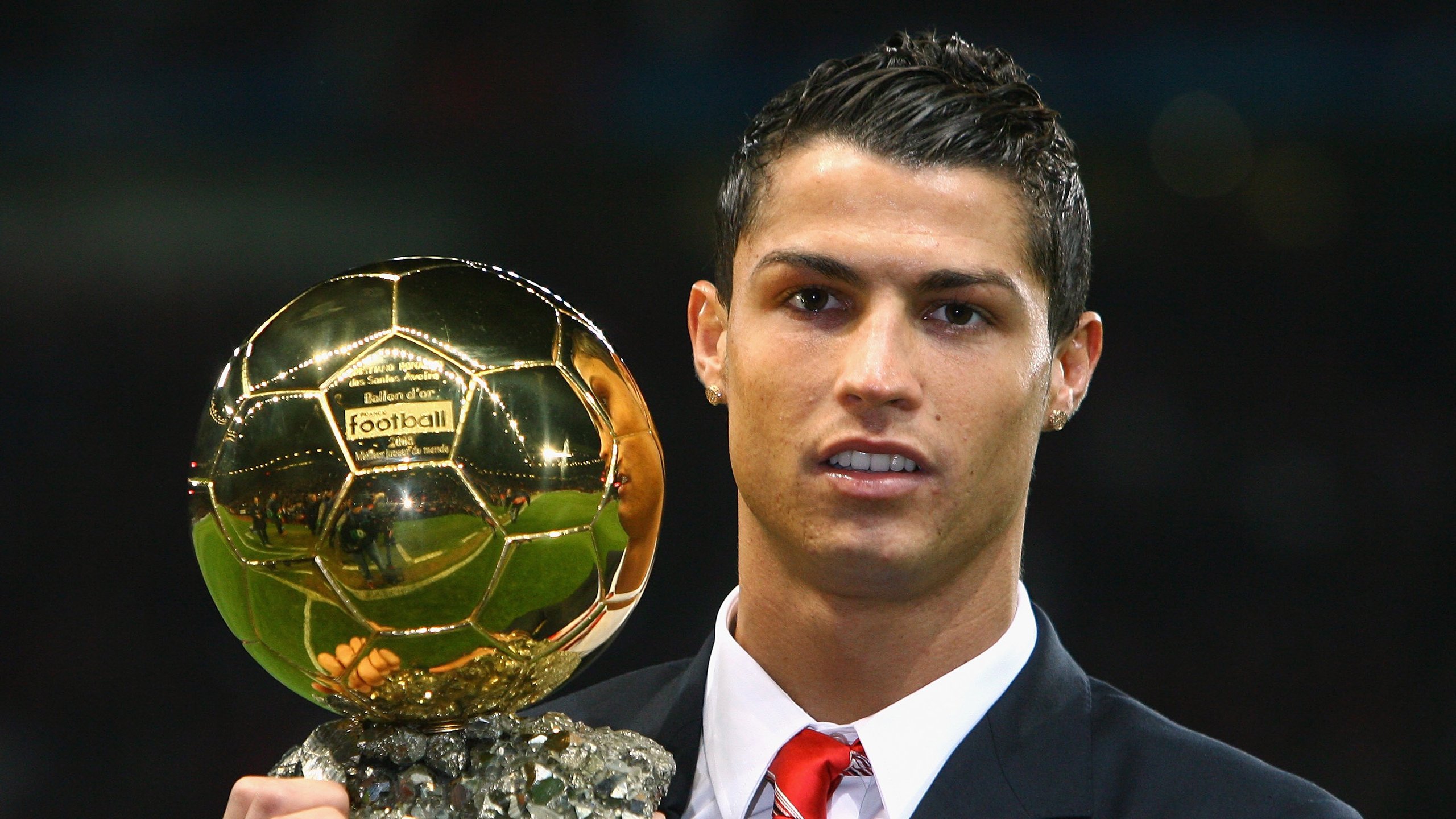 国家队训练营设置激励机制提升球员内部竞争力，国家队训练模式